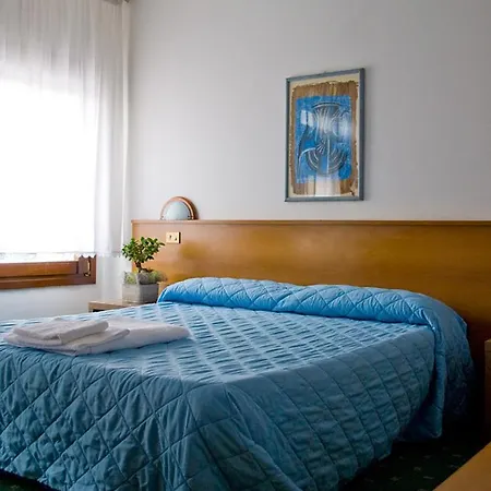 Szálloda Roma Pravisdomini