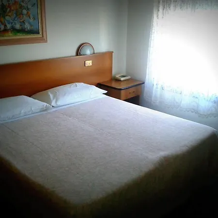 Roma Szálloda Pravisdomini